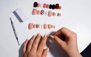 Apply Press-On Nails