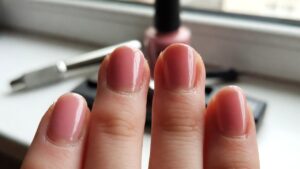 Gel vs Regular Polish