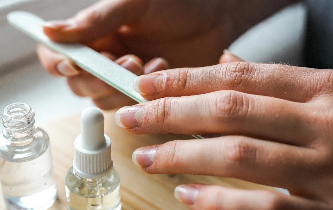 Strengthen Weak Nails